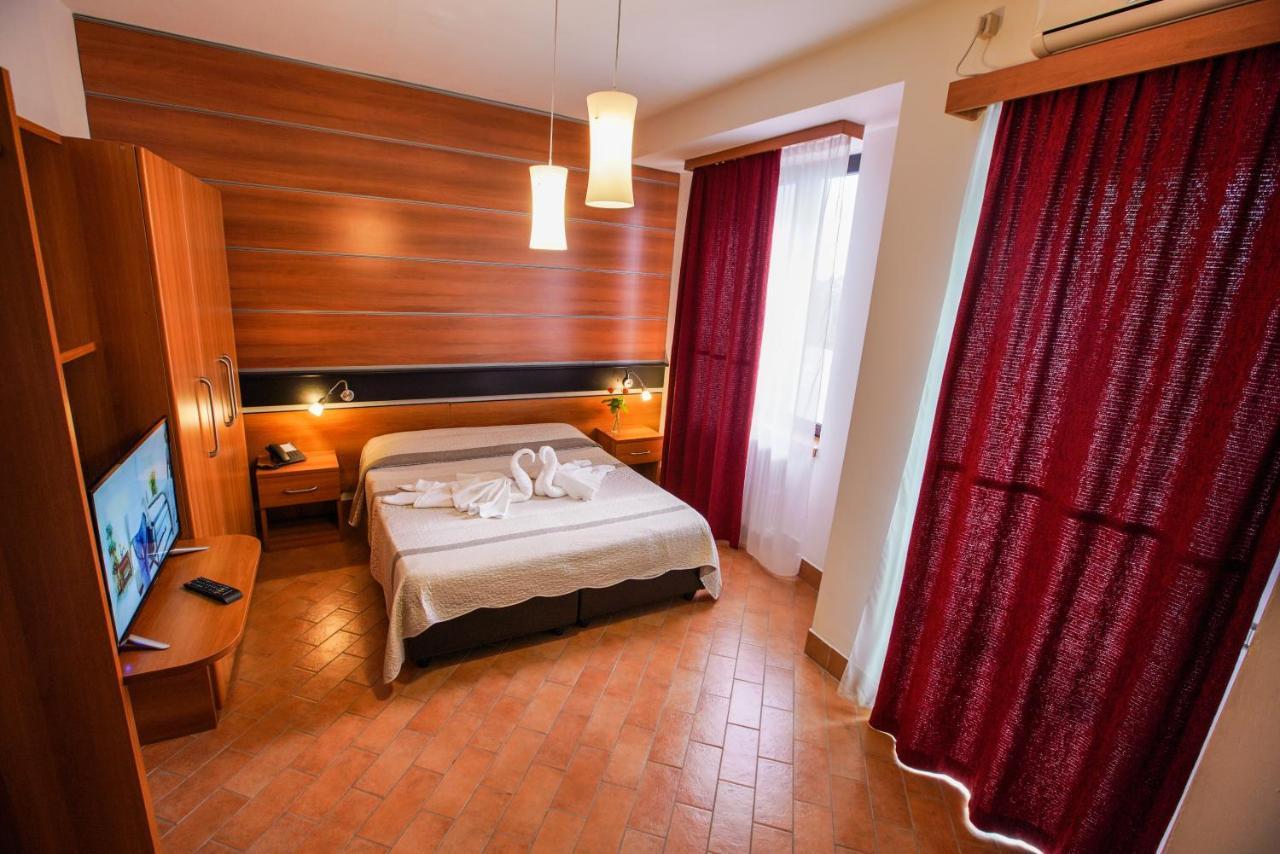 Hotel Murgia Santeramo in Colle Exterior photo