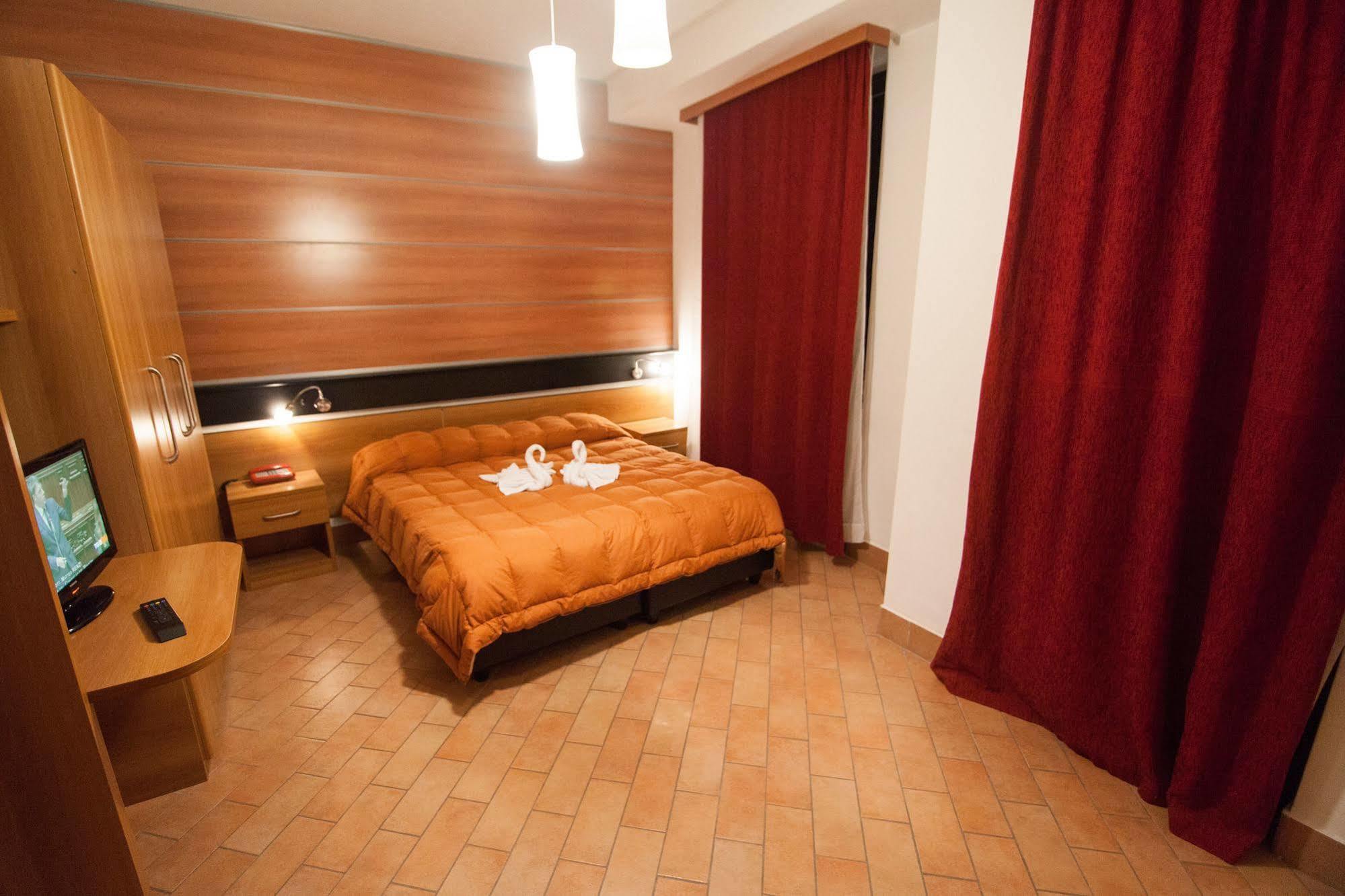 Hotel Murgia Santeramo in Colle Exterior photo